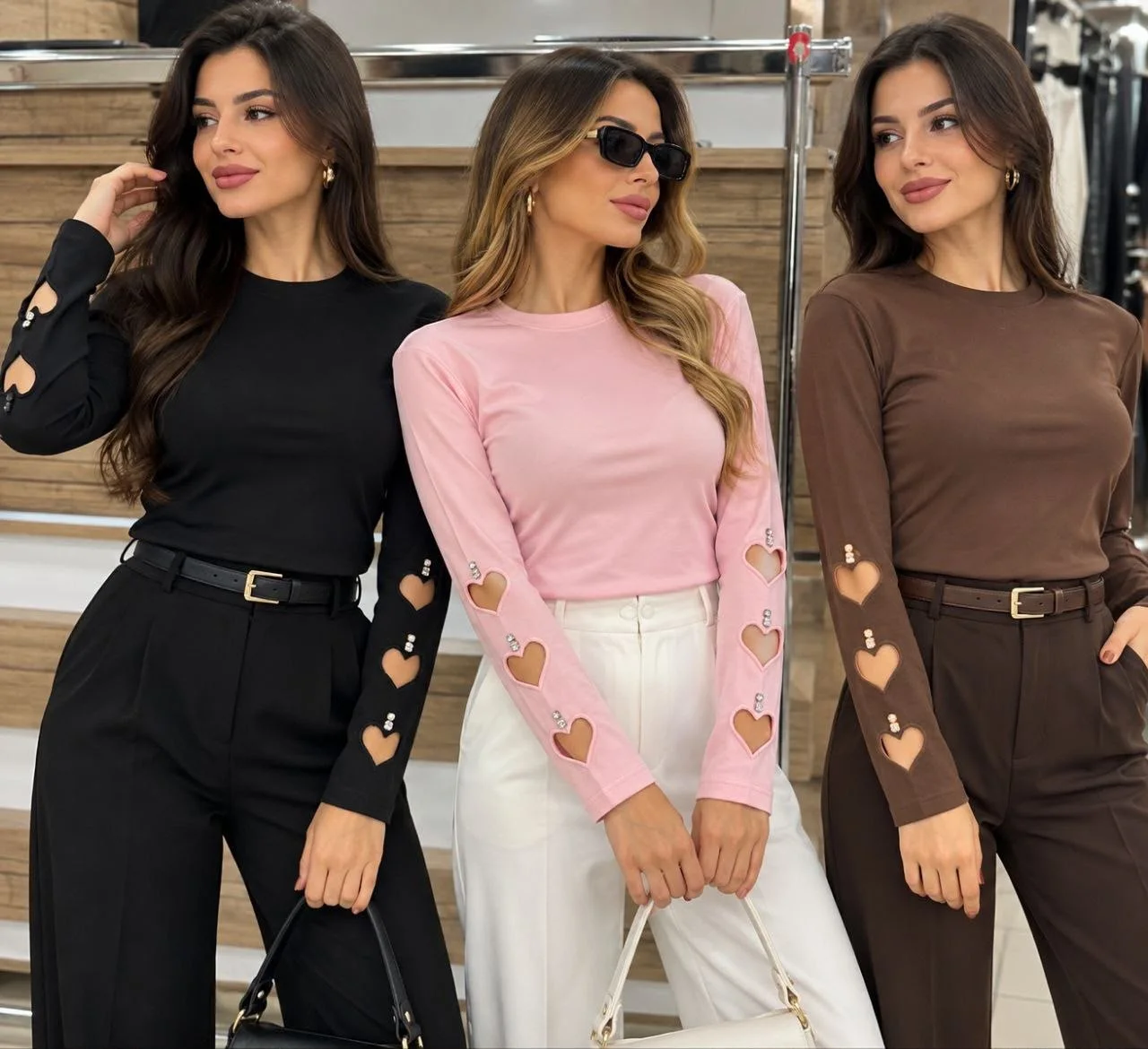Kalp Kesim Taş Detaylı Uzun Kollu Kadın Bluz